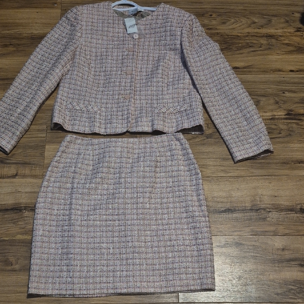 Women's Tweed Skirt Suit Set Made In ITALIA SIZE 14 Casual Business